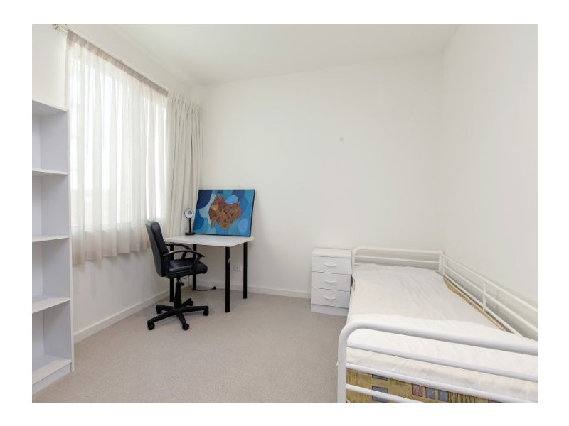 12 Karka Cove, New Port SA 5015