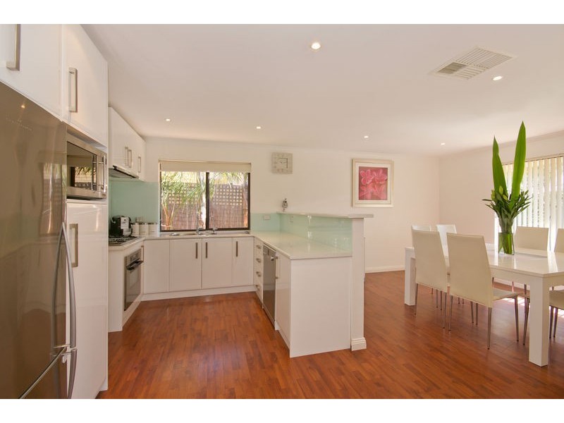 5 Clark Crescent, Paradise SA 5075