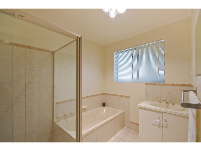 5 Clark Crescent, Paradise SA 5075