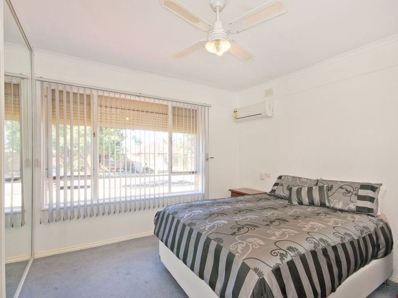 14 Heather Drive, Para Vista SA 5093
