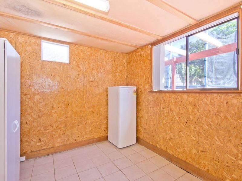 14 Heather Drive, Para Vista SA 5093