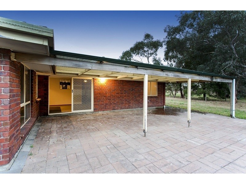 27 Kennett Street, Meadows SA 5201