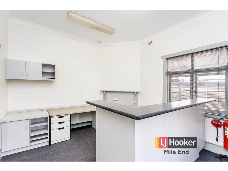 1 Davenport Terrace, Hilton SA 5033