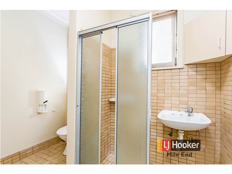 1 Davenport Terrace, Hilton SA 5033