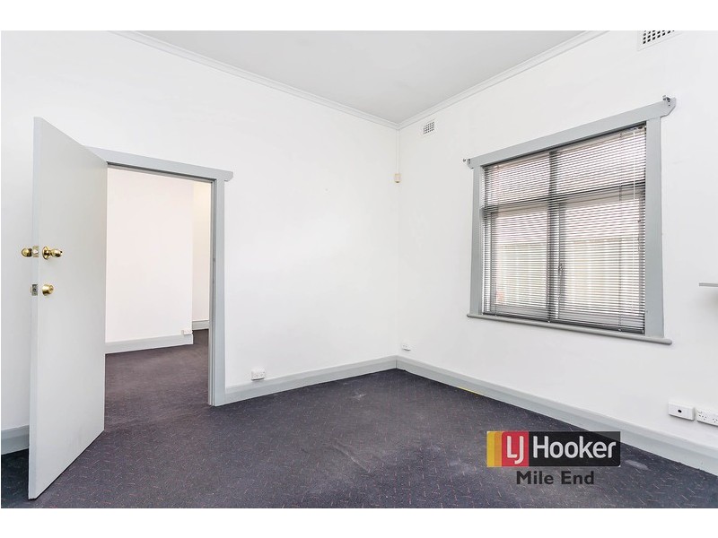 1 Davenport Terrace, Hilton SA 5033