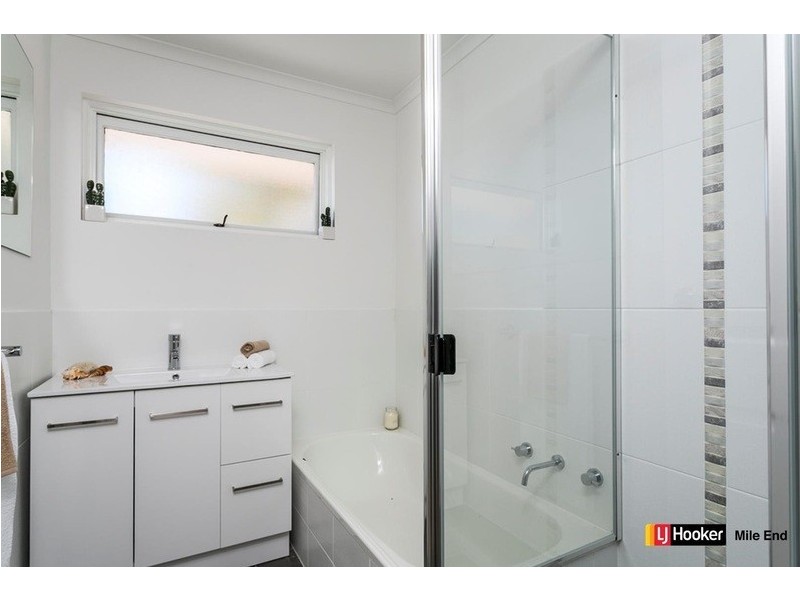34 Bounty Road, Hallett Cove SA 5158
