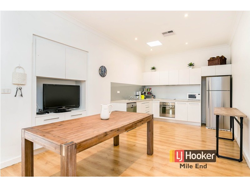 352 Sir Donald Bradman Drive, Brooklyn Park SA 5032