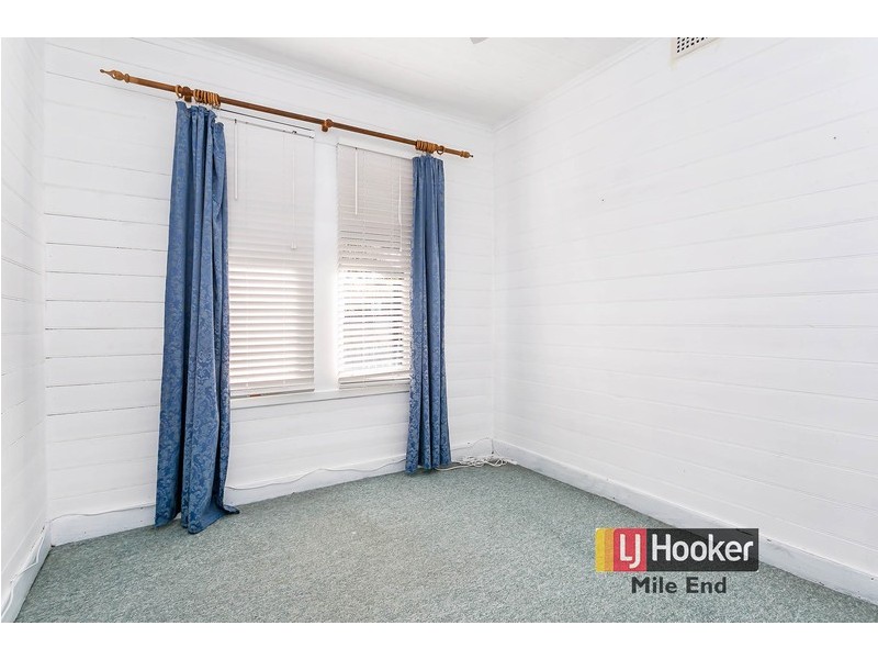 8 Sutherland Street, Glanville SA 5015