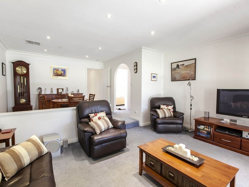 5/32 Lochside Drive, West Lakes SA 5021