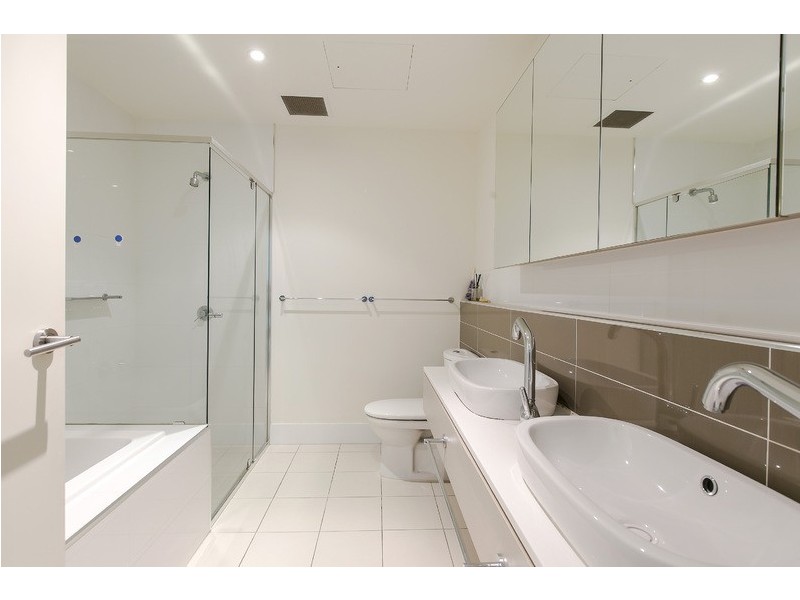 12. Karka Cove, New Port SA 5015