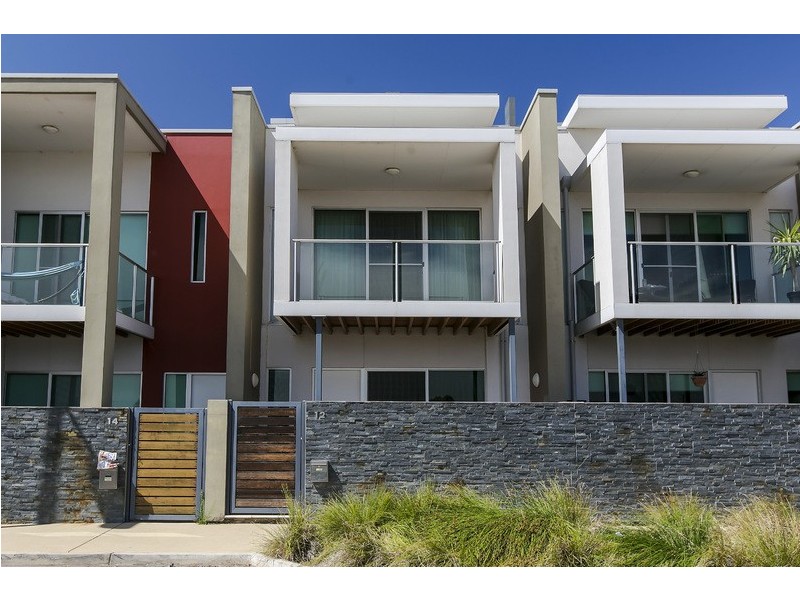12. Karka Cove, New Port SA 5015