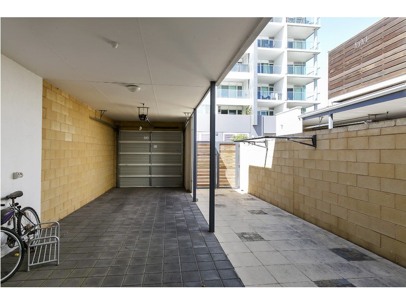 12. Karka Cove, New Port SA 5015