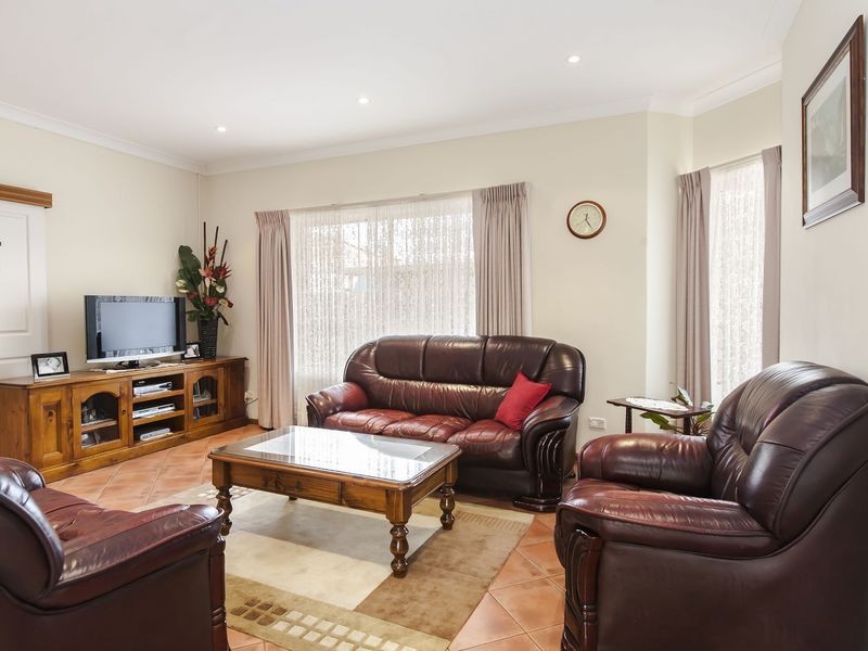13A Frobisher Avenue, Flinders Park SA 5025