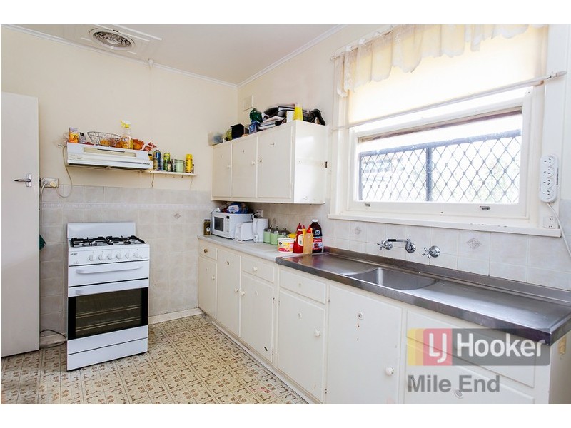 4 Brodie Crescent, Christies Beach SA 5165