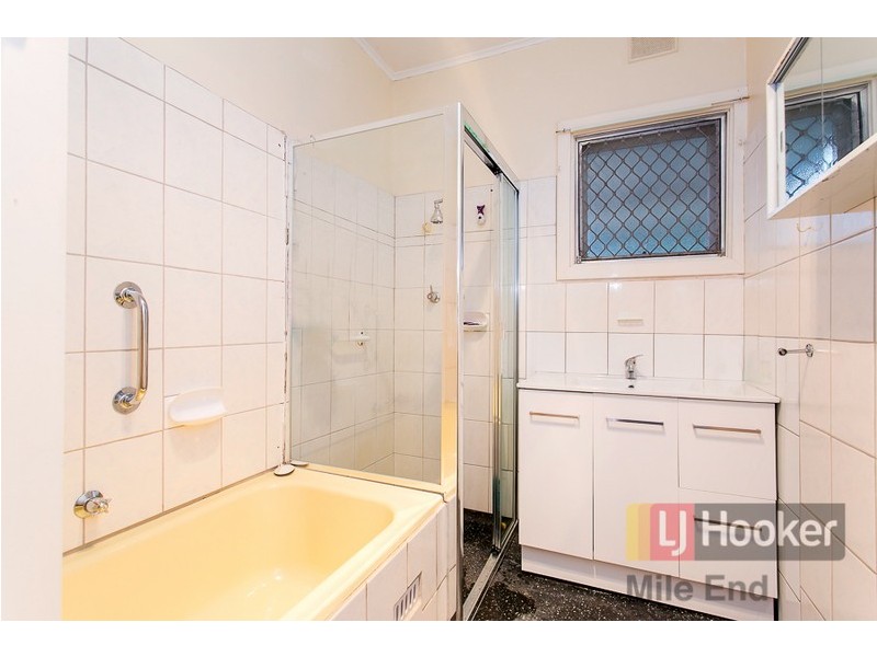4 Brodie Crescent, Christies Beach SA 5165