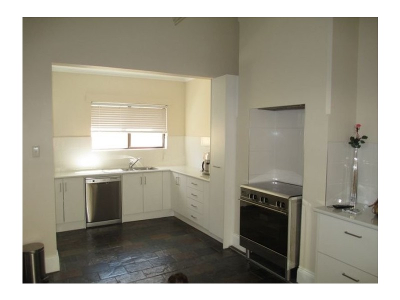 34 Avro Avenue, Hendon SA 5014