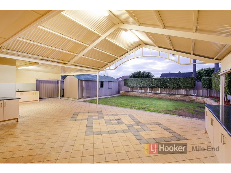 18 Mercurio Drive, Flinders Park SA 5025