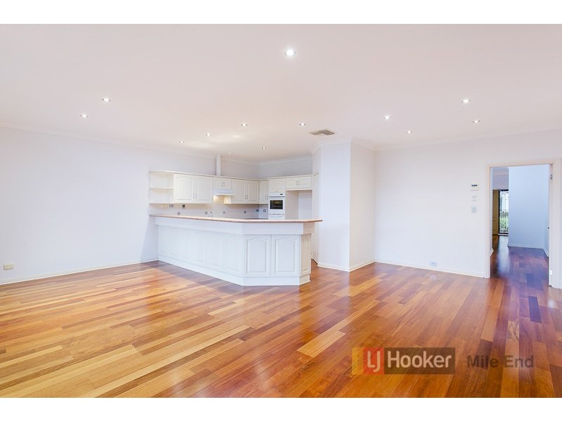 18 Mercurio Drive, Flinders Park SA 5025