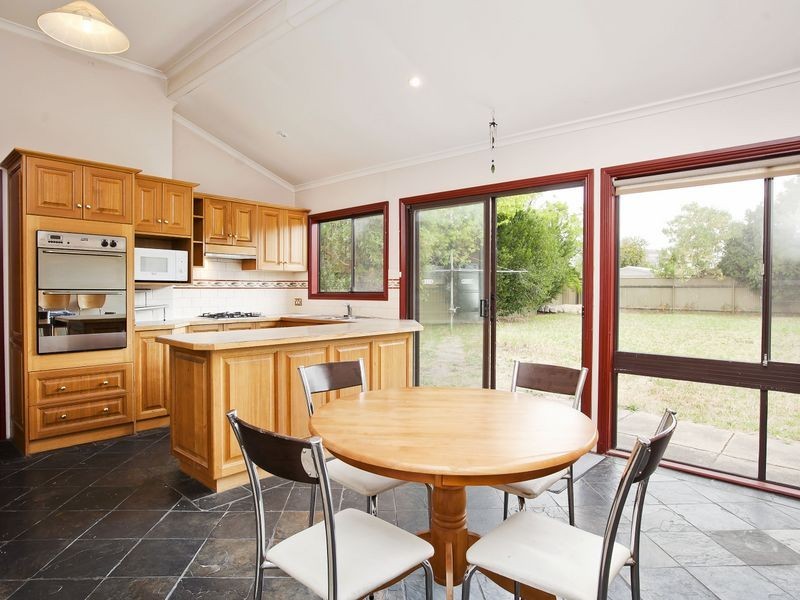 16 Victoria Street, Glandore SA 5037