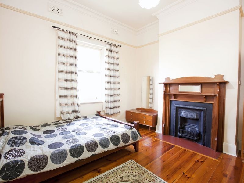 16 Victoria Street, Glandore SA 5037