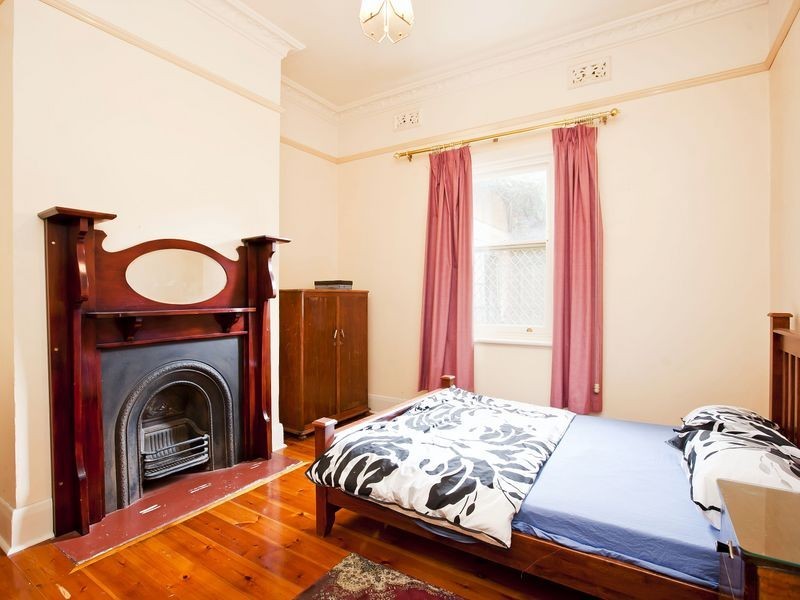 16 Victoria Street, Glandore SA 5037