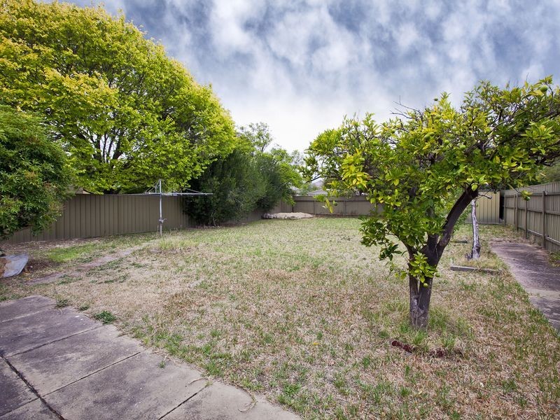 16 Victoria Street, Glandore SA 5037