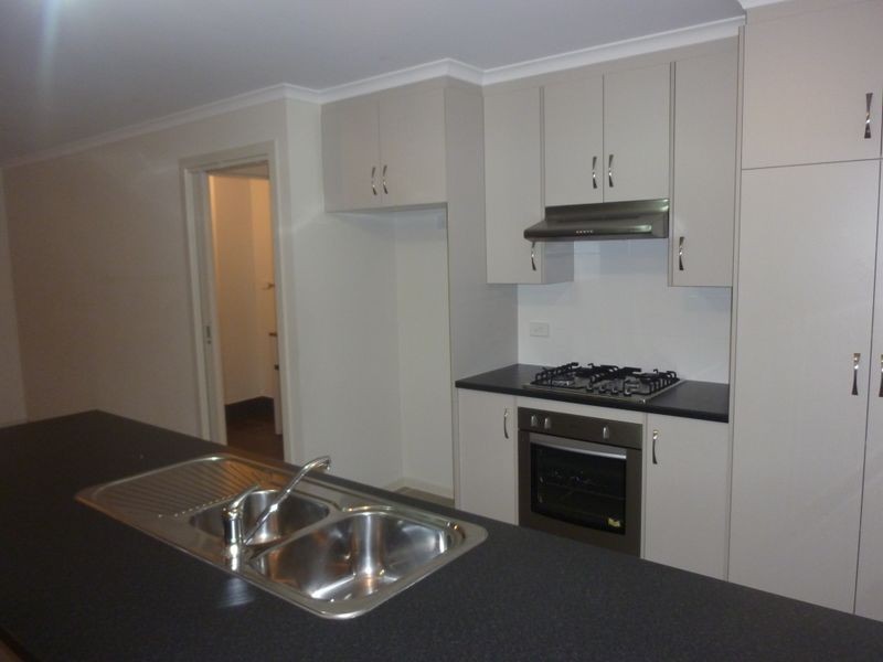 15 Maldon Avenue, Mitchell Park SA 5043