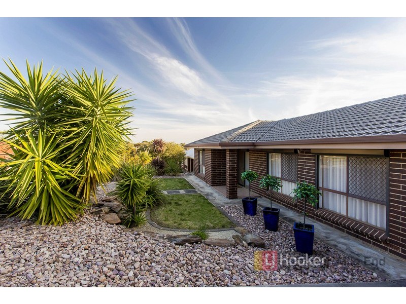 7 Signet Street, Hallett Cove SA 5158