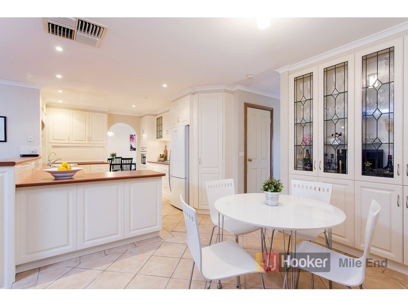 7 Signet Street, Hallett Cove SA 5158