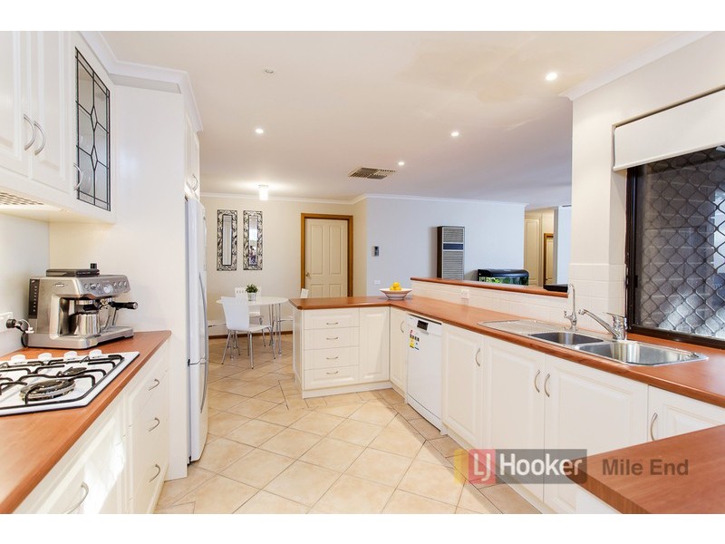 7 Signet Street, Hallett Cove SA 5158