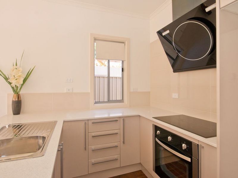 2/ 18 Davidson Road, Elizabeth Vale SA 5112