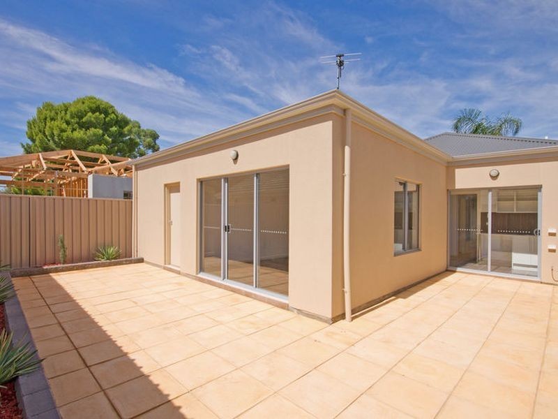 2/ 18 Davidson Road, Elizabeth Vale SA 5112