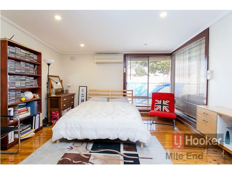 24 Lipsett Terrace, Brooklyn Park SA 5032