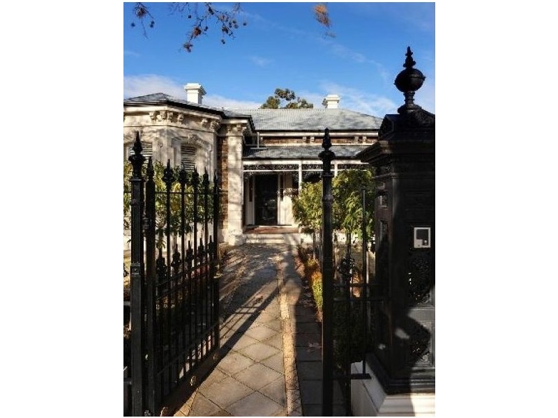 47 Third Avenue, St Peters SA 5069