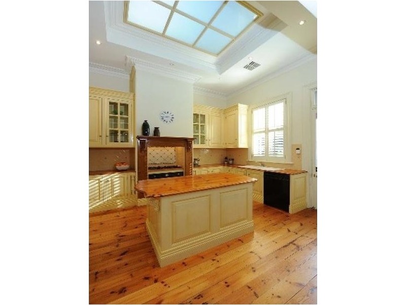 47 Third Avenue, St Peters SA 5069