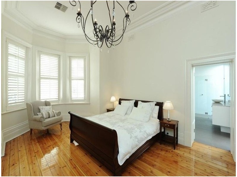 47 Third Avenue, St Peters SA 5069