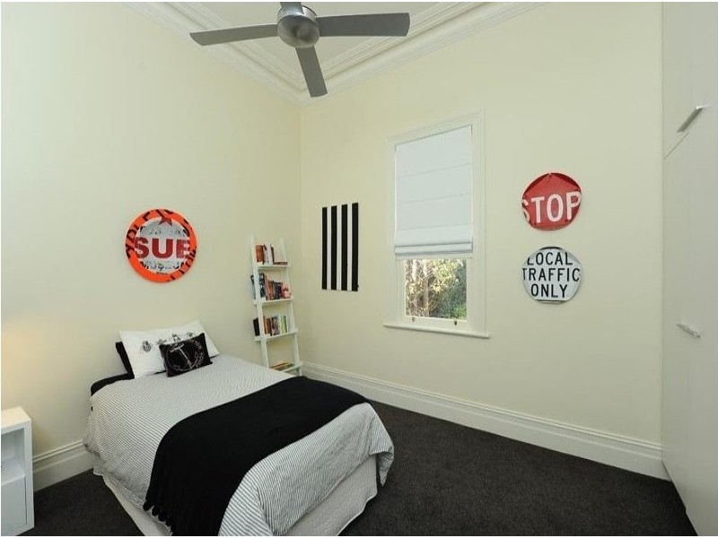 47 Third Avenue, St Peters SA 5069