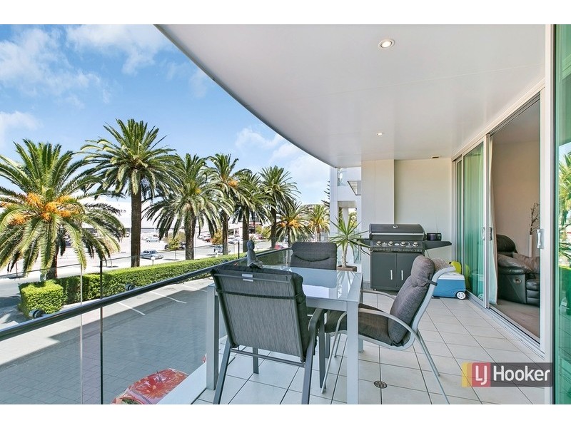 14/155 Brebner Drive, West Lakes SA 5021