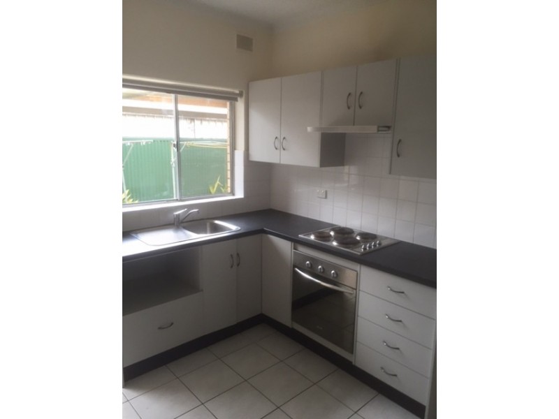 2/70 East Avenue, Black Forest SA 5035