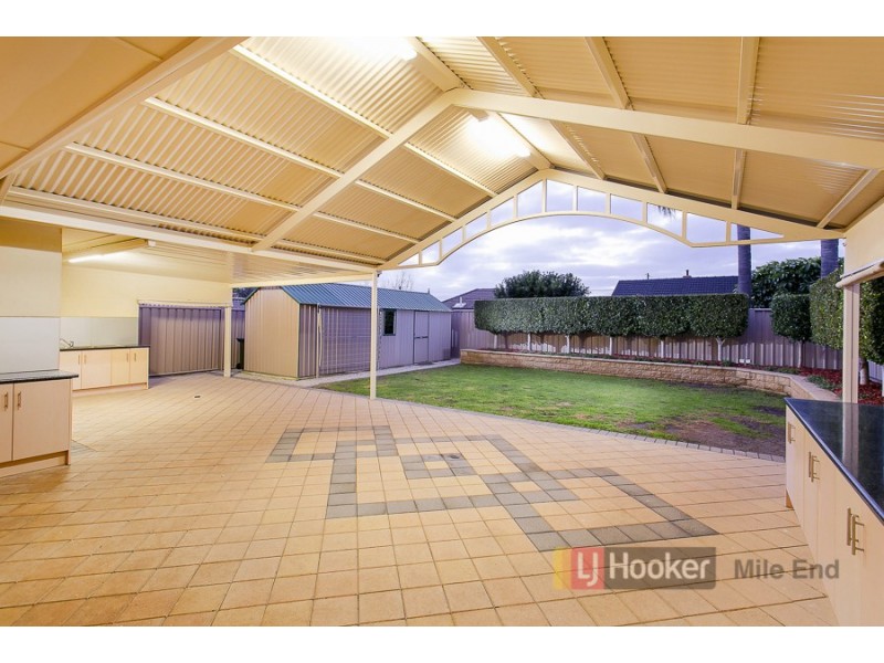 18 Mercurio Drive, Flinders Park SA 5025