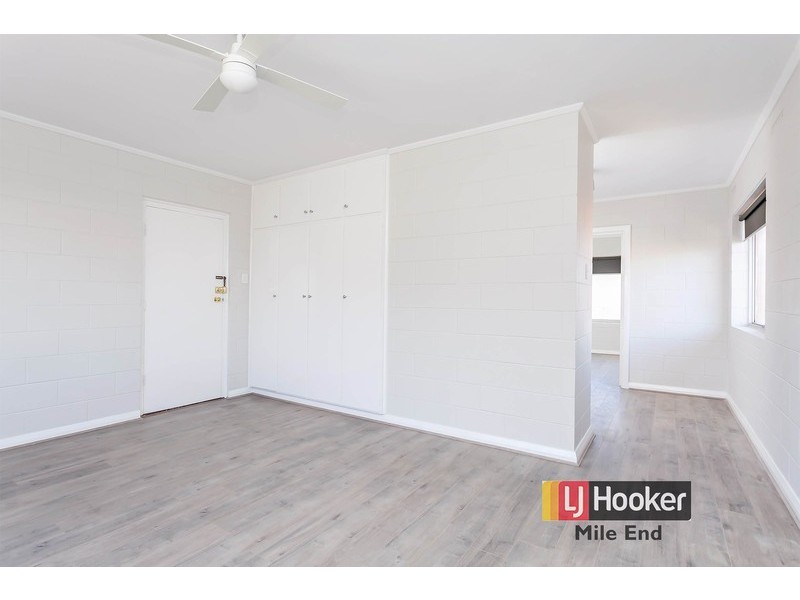 2/1 Mellor Street, West Beach SA 5024