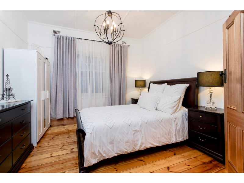 17 Somerset Avenue, Hilton SA 5033