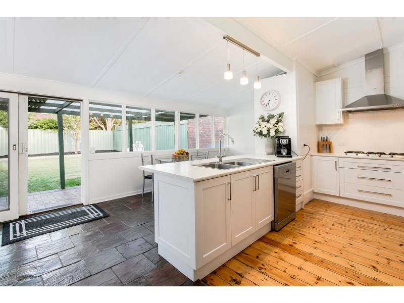 17 Somerset Avenue, Hilton SA 5033