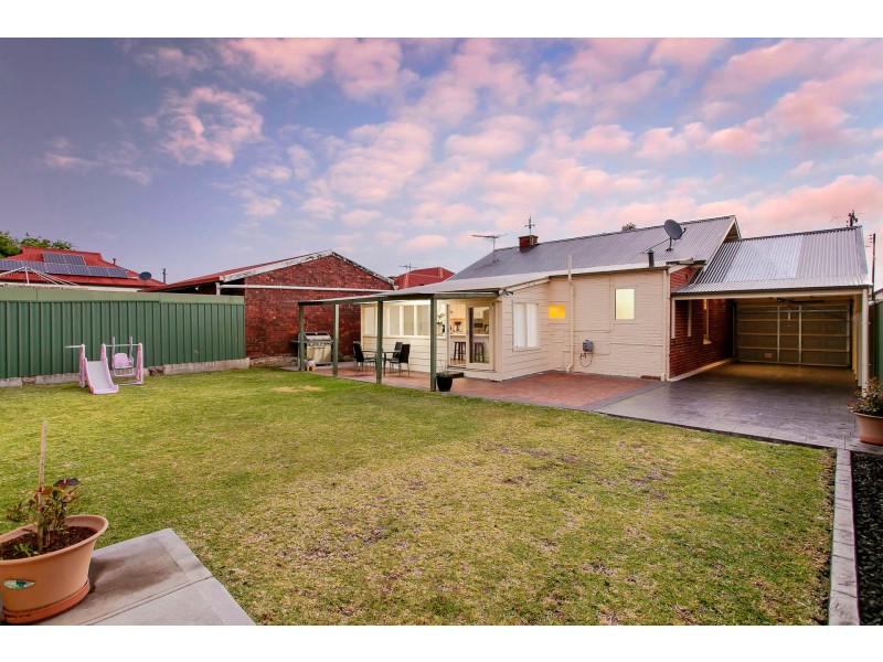17 Somerset Avenue, Hilton SA 5033