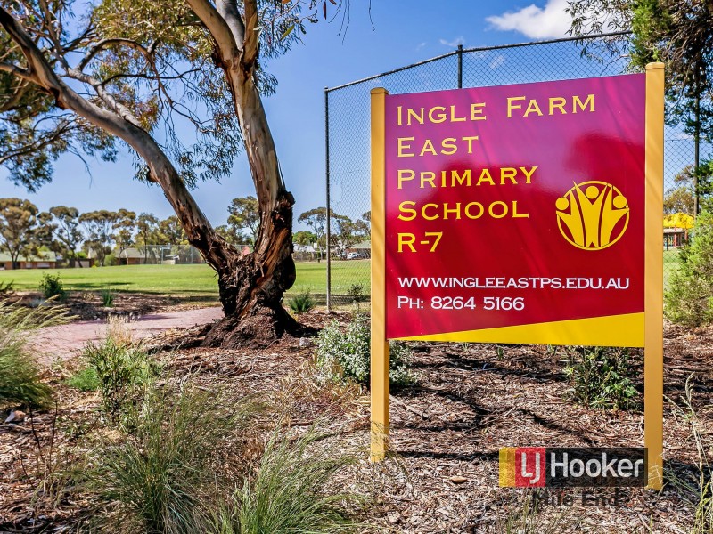 64b Brougham Drive, Valley View SA 5093