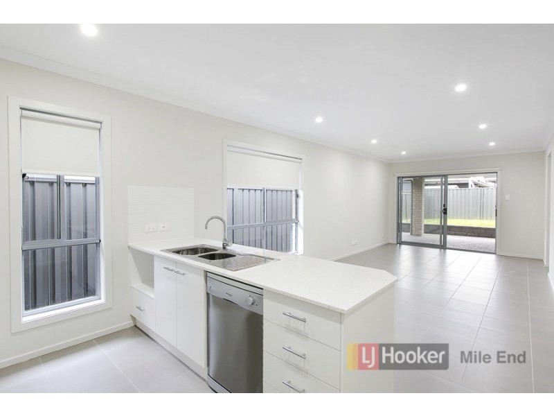 6 Wesley Road, Evanston Gardens SA 5116