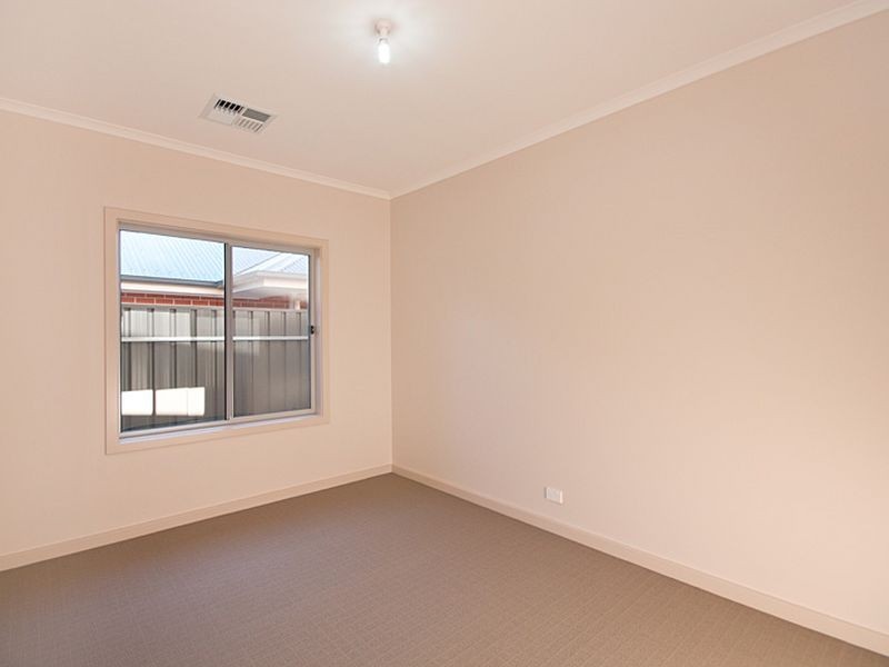 73 Fairview Terrace, Clearview SA 5085