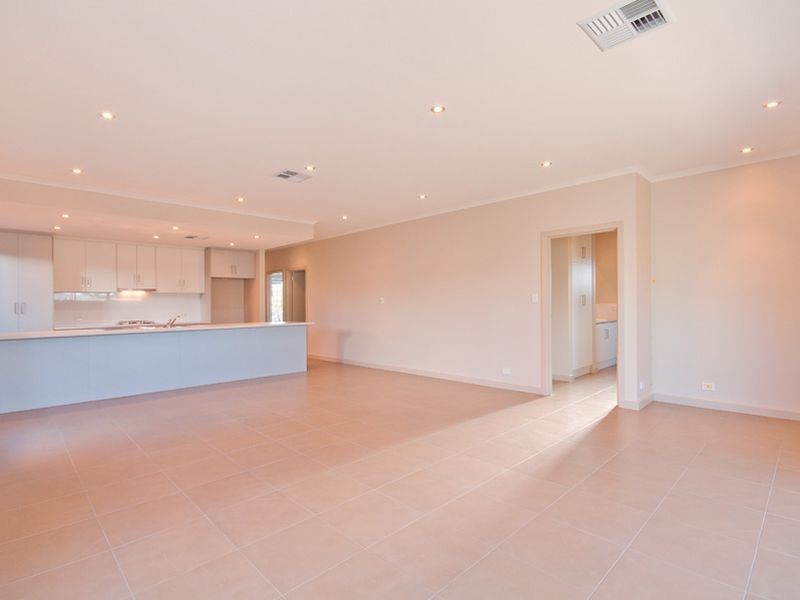 73 Fairview Terrace, Clearview SA 5085