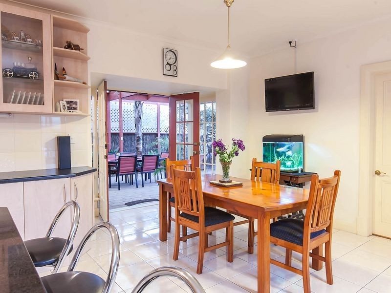 16 Newporter Terrace, West Lakes Shore SA 5020