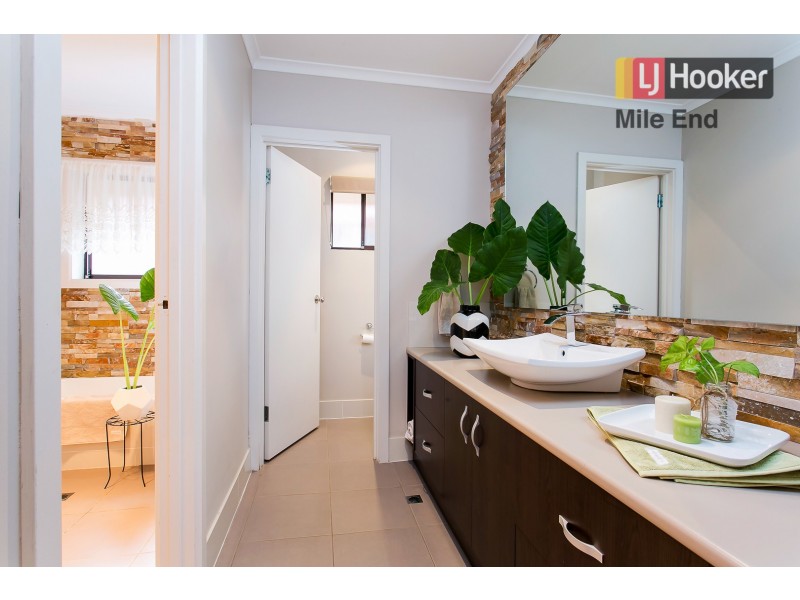 62 Doctors Road, Hackham SA 5163